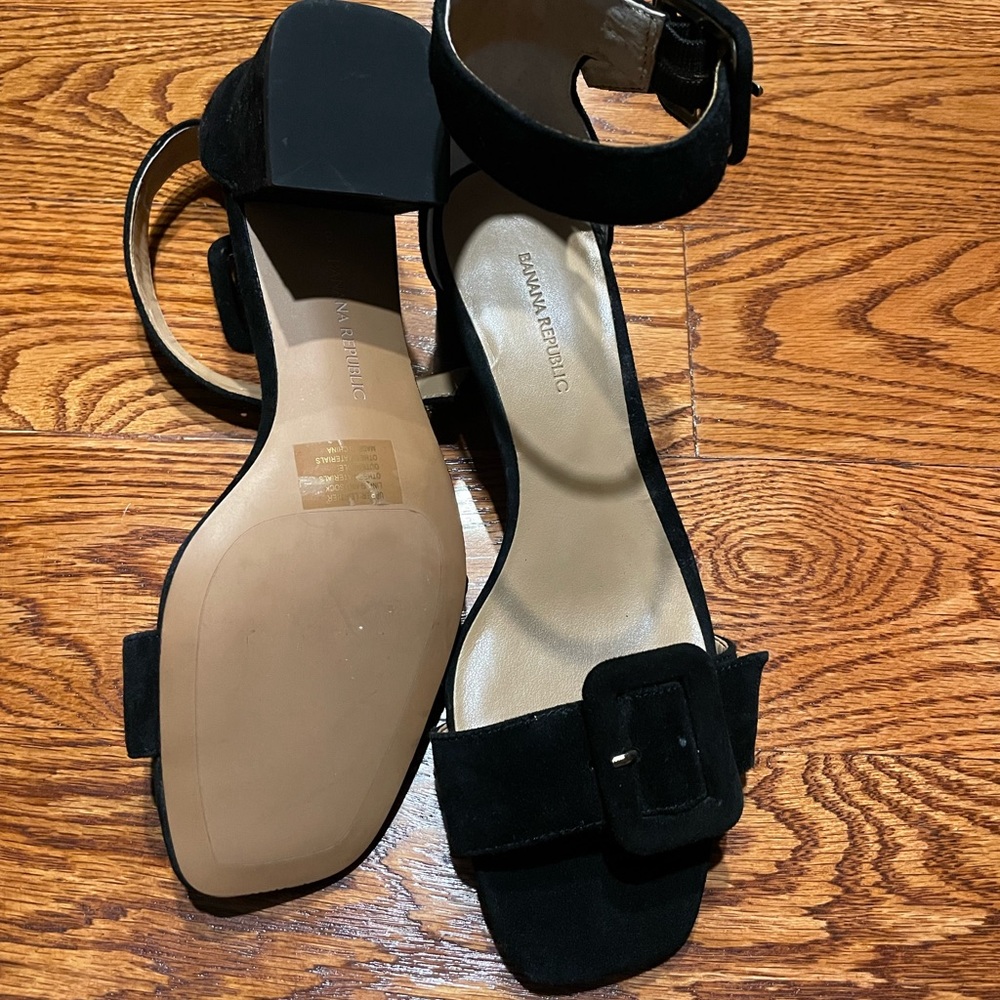 Mini heels